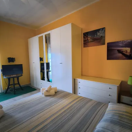 Onda Blu Sant Isidoro (Apulia)