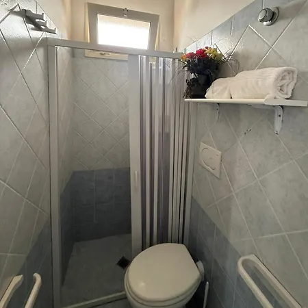 Onda Blu Alojamento de Acomodação e Pequeno-almoço Sant Isidoro (Apulia)