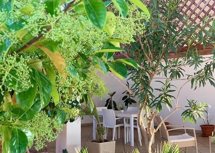 Alojamento de Acomodação e Pequeno-almoço Onda Blu 3*